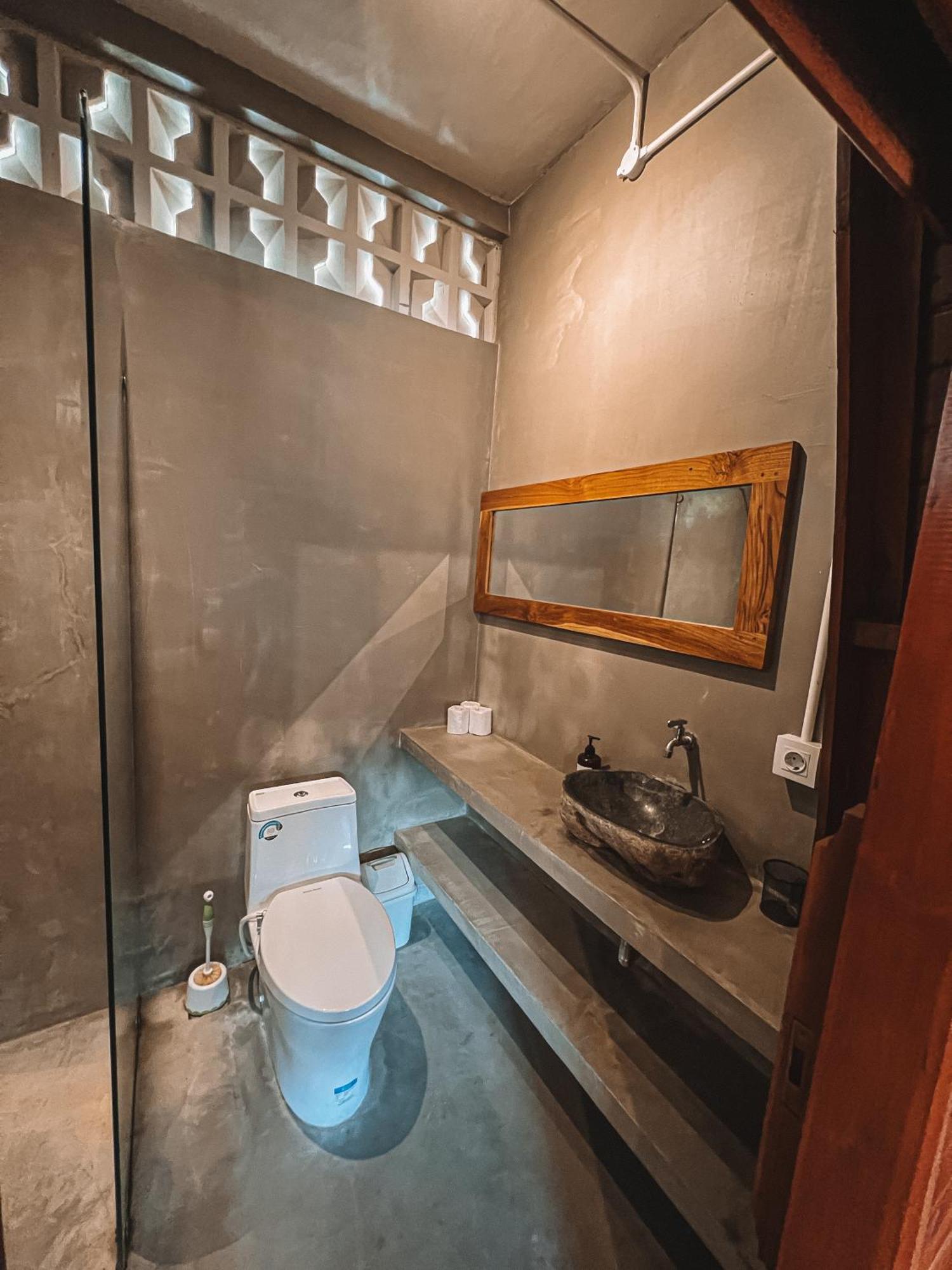 A Pousada Bagus Ink Surf Camp Uluwatu Exterior foto