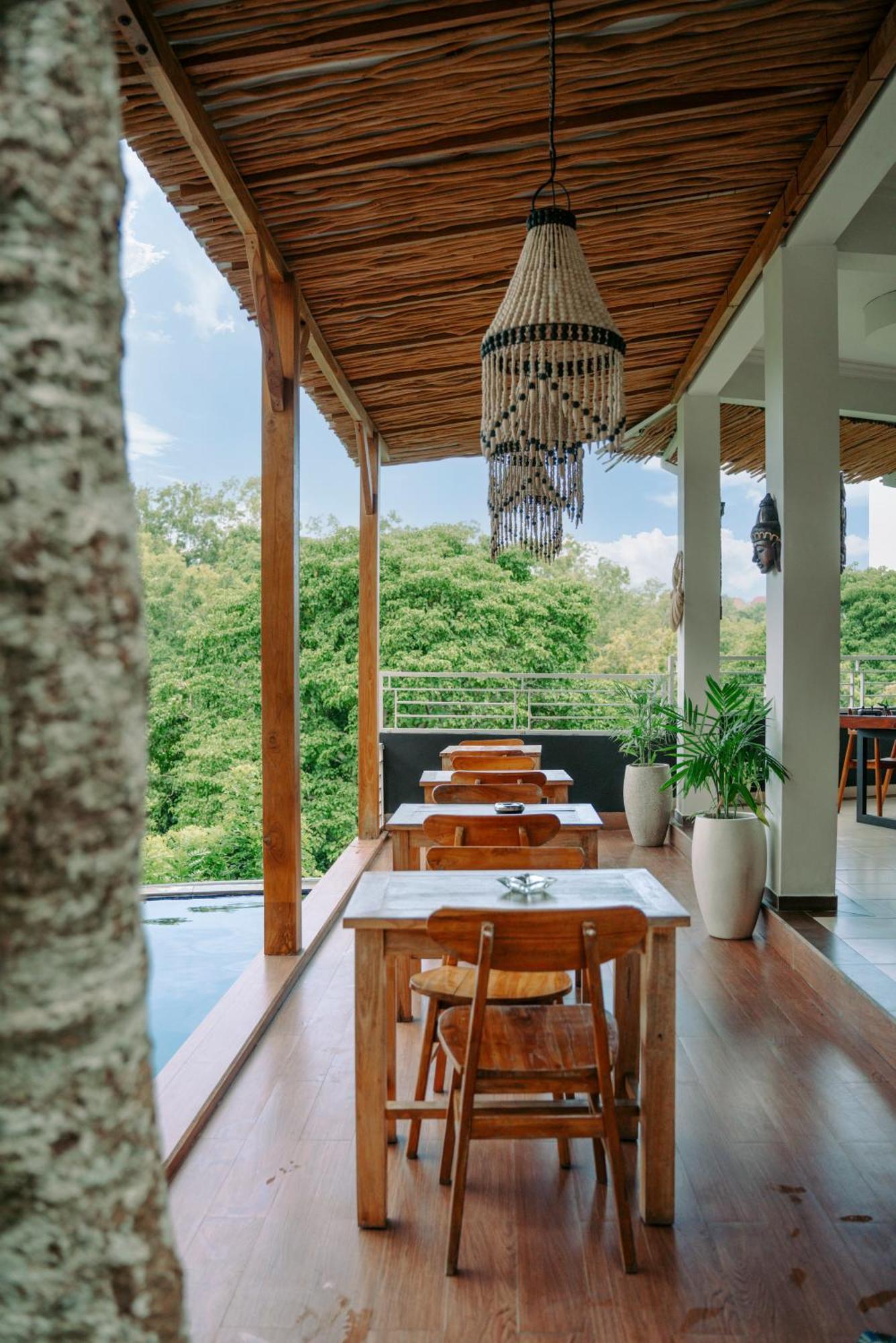 A Pousada Bagus Ink Surf Camp Uluwatu Exterior foto